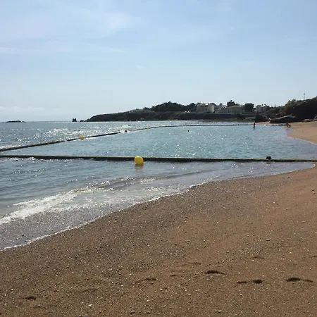 Ner Pensea à 250 M De La Location Samedi Au Samedi *