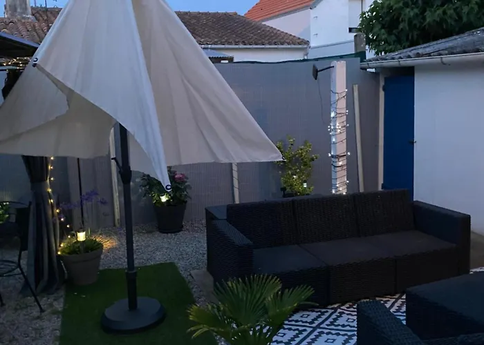 Ner Pensea A 250 M De La Location Samedi Au Samedi Feriehus Saint Gilles Croix de vie